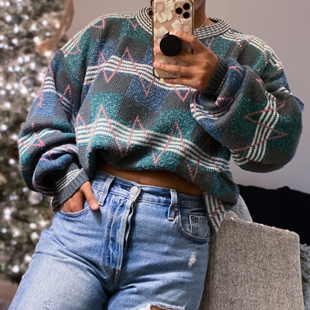 Pastel Van Heusen Vintage Cosby Sweater